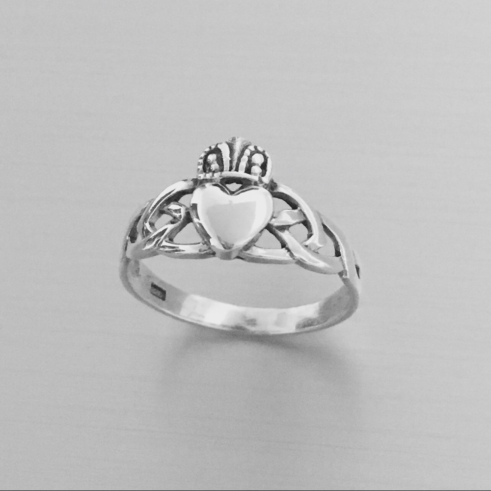 Sterling Silver Celtic Claddagh Ring, Silver Ring… - image 1